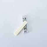a rectangular box wax melt with 'DL' branding against a light gray background