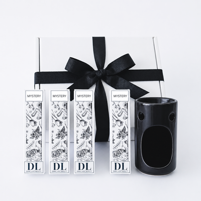 soy wax melts and ceramic oil buner , unique gifts , Cape Town. Darklight Beauty